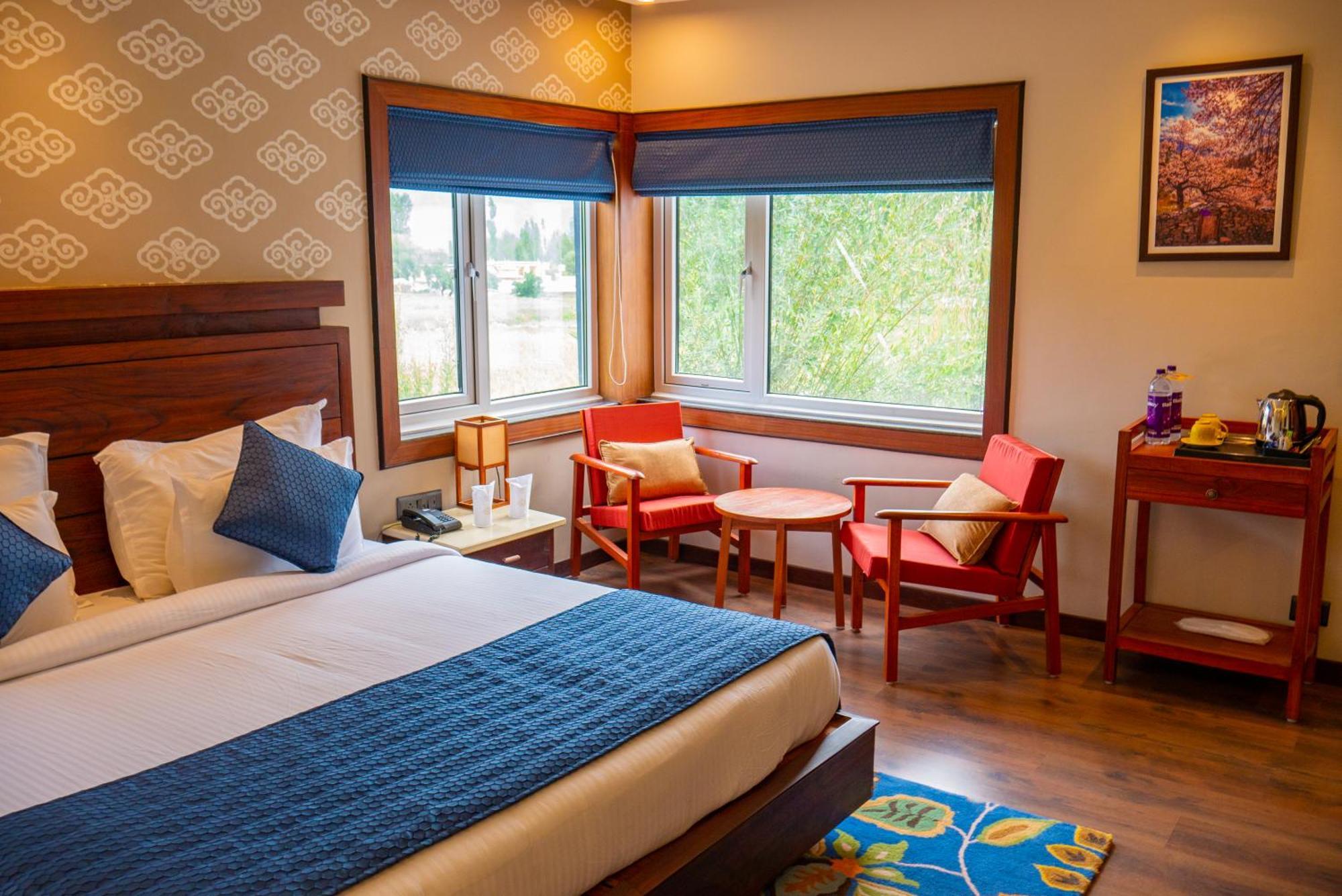 Angkasa Ladakh Resort Leh Bagian luar foto